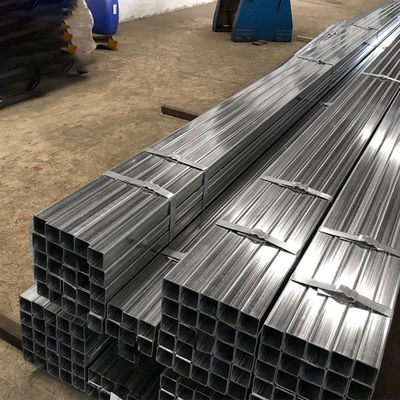 304 316L Baluster de tubo cuadrado de acero inoxidable con agujeros Certificado JIS TP304L sin costura