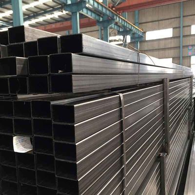 Cuadrado ERW 65x65 10 x 10 tubo de acero al carbono con agujeros 80 x 80 certificado por ISO9001