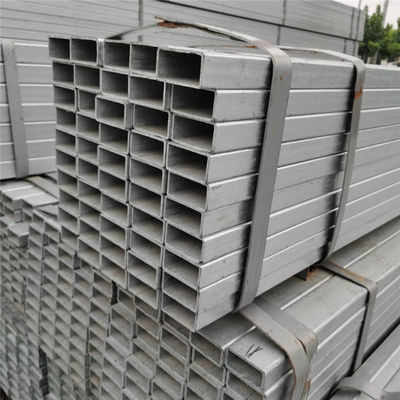 100 x 100 tubos cuadrados de sección de acero tubos de acero tubos cuadrados de ASTM estándar laminados en caliente
